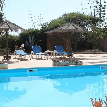 Beautiful 2-bed In Parque Holandes Apartment