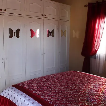 Beautiful 2-bed In Parque Holandes La Oliva